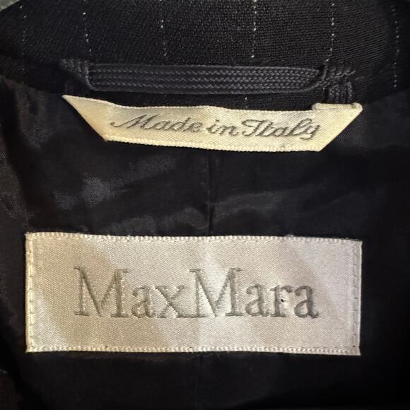 Max Mara Made in Italy Pinstriped Blazer and Pant Suit Set Navy Blue - Picture 10 of 10